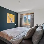 Chalet A&y Zum Goldenen Hirsch - View Kamin Davos