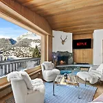 Chalet A&y Zum Goldenen Hirsch - View Kamin Davos